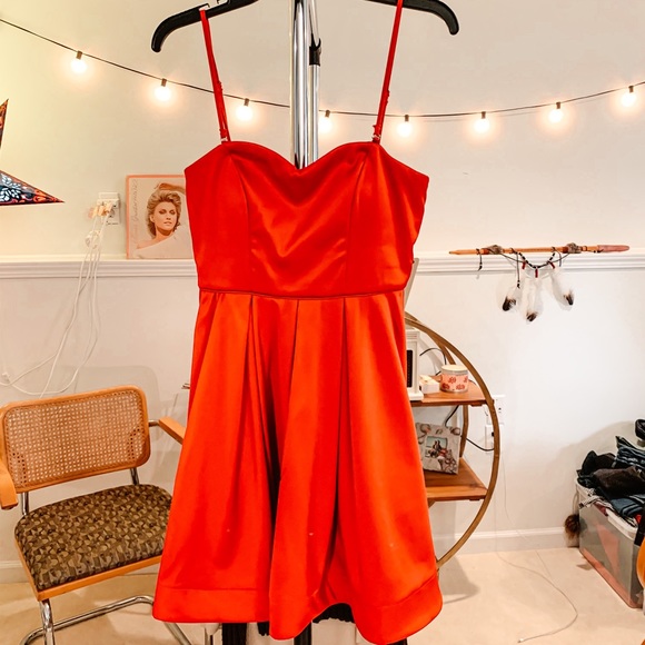 • silky sweetheart ruby red mini dress • - Picture 13 of 13